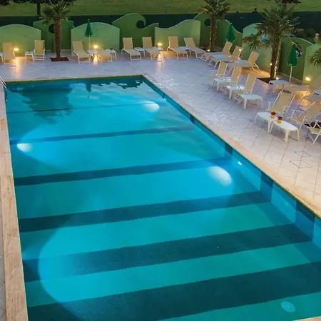Apartament Two-bedroom In Miramare Rn
